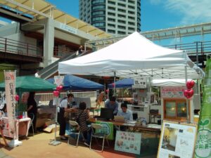 日東エネルギー、埼玉県ふじみ野市ＳＣで器具特売会　真夏日も70組１４５人が来場