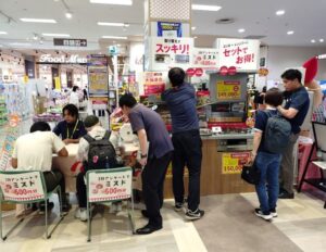日東エネルギー、千葉県四街道市で器具展示即売会　給料日の財布のひもの緩さに期待