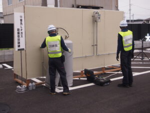 三重県中核充てん所訓練、元売へ出荷要請やＡＥＤ実地、客先設備復旧も訓練