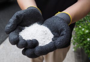 ノーリツ、製造過程の廃材を再資源化　ミネラル土壌改良材として発売